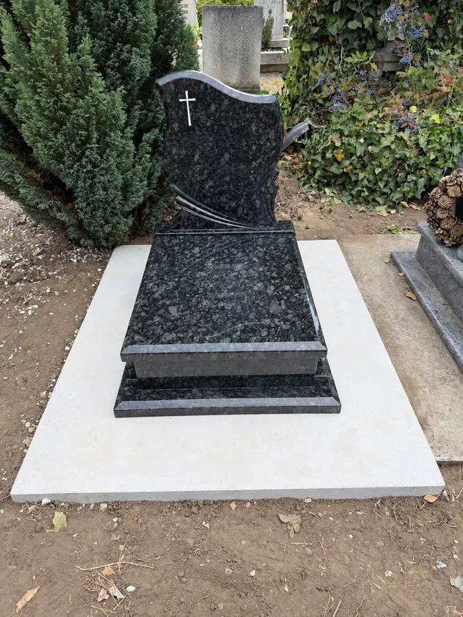 Urna Steel Grey gránit síremlék referenciafotó